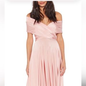 *Like New* Twobirds Classic Ballgown in Blush - Standard Length “44 | Size B